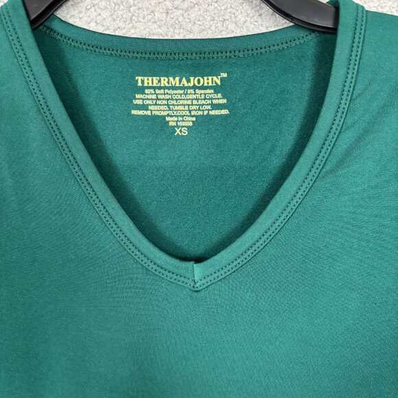 Thermajohn Mens Base Layer Cold Weather V-Neck Thermal Top Green XS NWT's - Picture 3 of 6